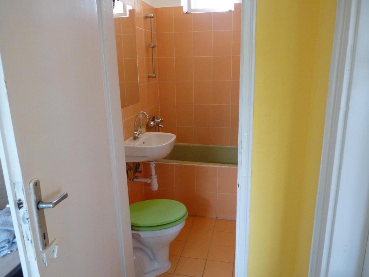 Zizi Apartman Debrecen Bagian luar foto